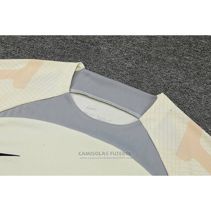 Fato de Treino Tottenham Hotspur Manga Curta 2022-2023 Beige - Calcas Curta